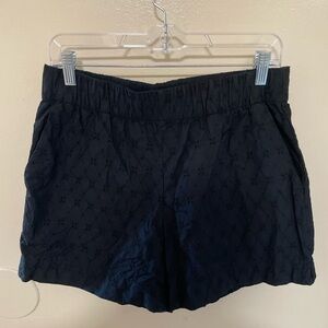 ✨Gap Black Shorts Size M